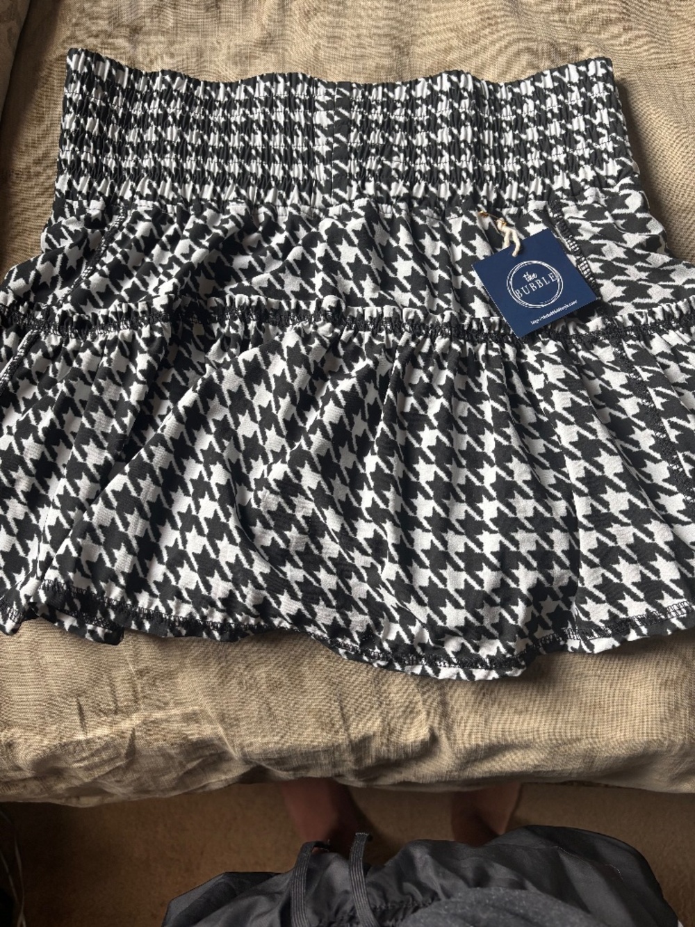Bubble Lifestyle Houndstooth black and white Lawley skirt